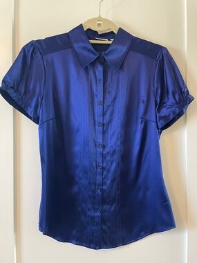 Semantiks Silk Short-Sleeve Button-Front Blouse in Royal Blue